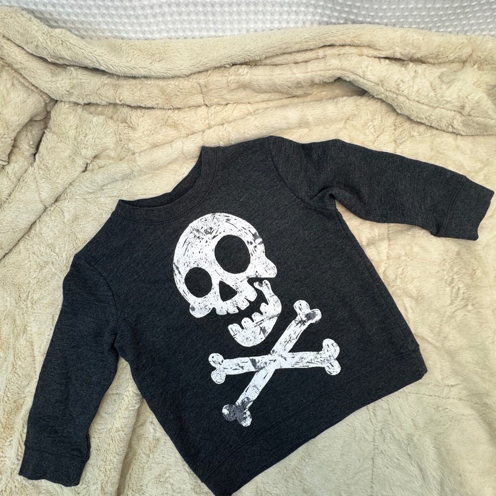 Circo Charcoal Skull Graphic Kids Sweatshirt